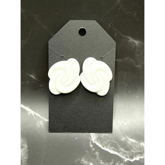 Jewelry - Vintage 80's Plastic Fashion Rose Button Stud Earrings White 1in